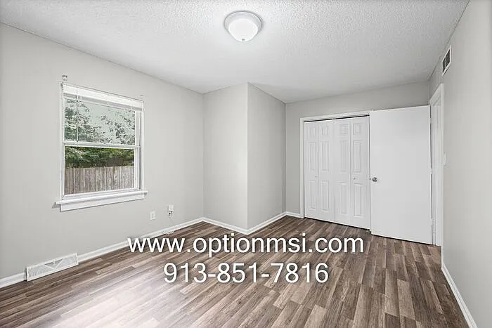 345 S 73rd Dr — Photo 14