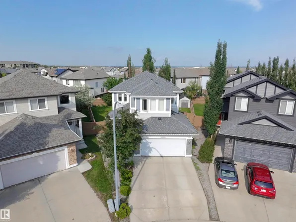 5876 168th Ave NW, Edmonton, AB T5Y 0N3