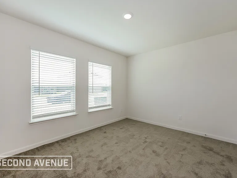 1321 Woodwinds Dr — Photo 20