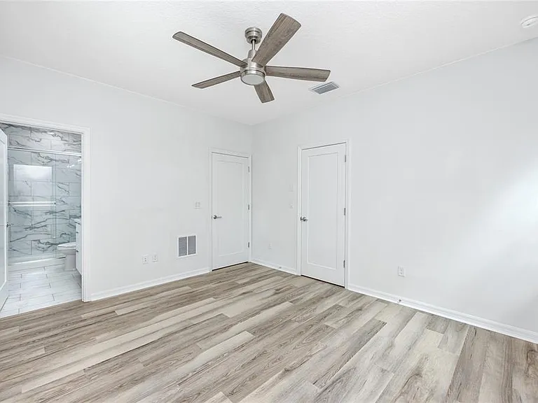 915 E 15th Ave #1 — Photo 25