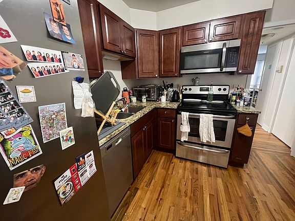 5th image of 2104-24 W Foster Ave APT 2116-1N