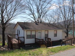 145 Pine Ave, Bryson City, NC 28713