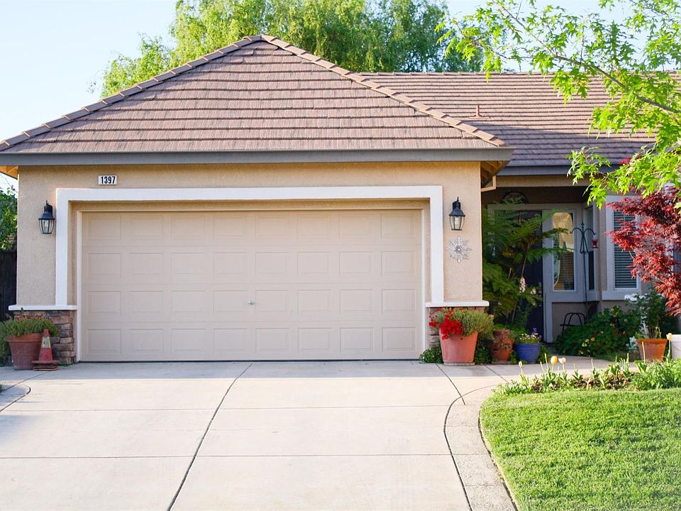 1st image of 1397 Night Heron St