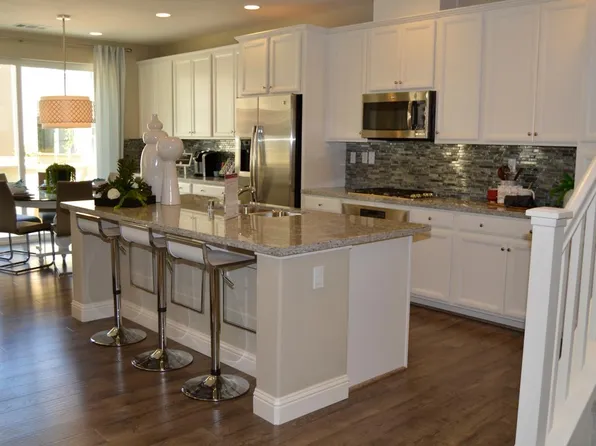 101 Naples Pl, Roseville, CA 95661