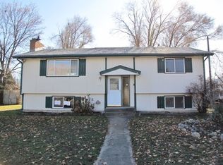 19010 E Nixon Ave, Greenacres, WA 99016