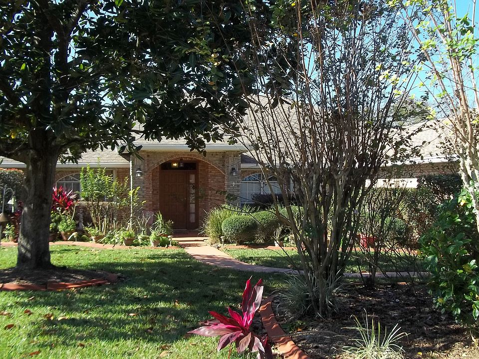 1st image of 406 N Pine Meadow Dr