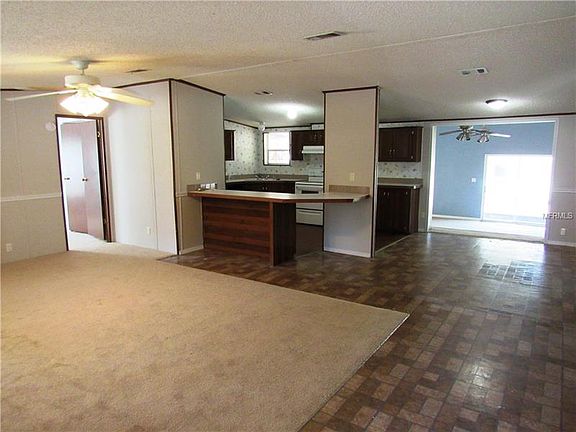 3rd image of 9808 Reylinda Ave