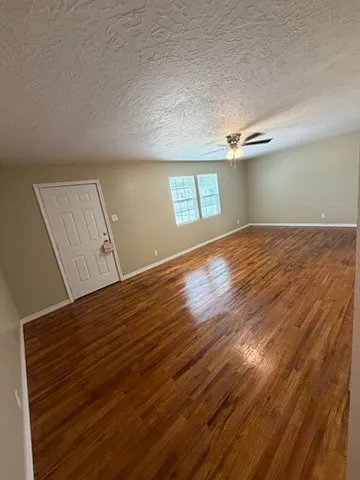 128 E Manana Blvd — Photo 4