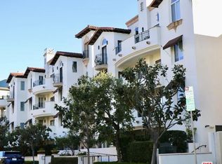 12020 Guerin St #PENTHOUSE 9, Studio City, CA 91604