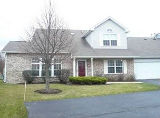 13835 S Cambridge Cir, Plainfield, IL 60544