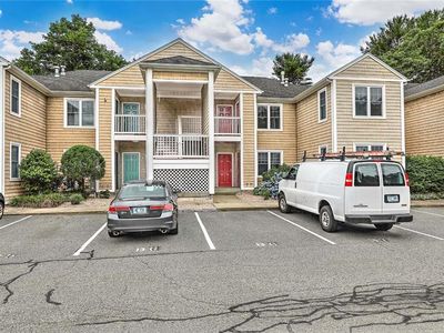 70 Turner St #B-8, Warwick, RI, 02886