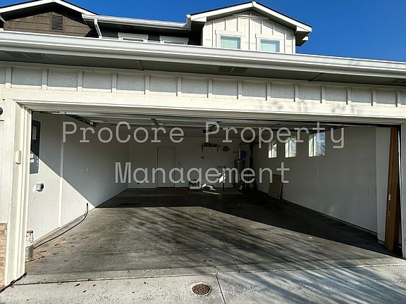 2nd image of 10291 W Carlton Bay Dr