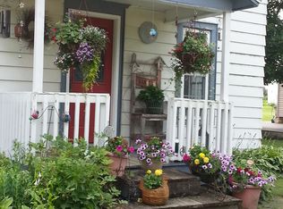 117 Oak St, Fredericksburg, IA 50630