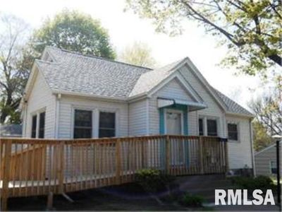 1511 N Division St, Davenport, IA, 52804