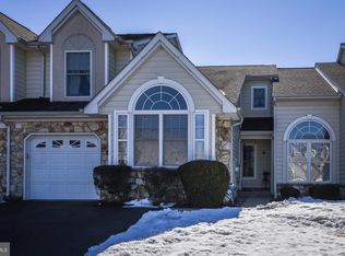 46 Grandview Dr, Ivyland, PA 18974