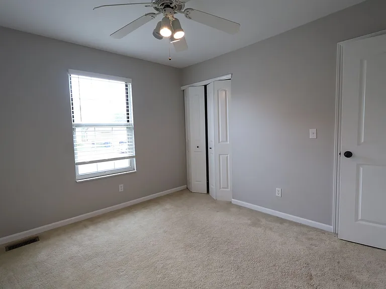 622 Rustic Valley Dr — Photo 15