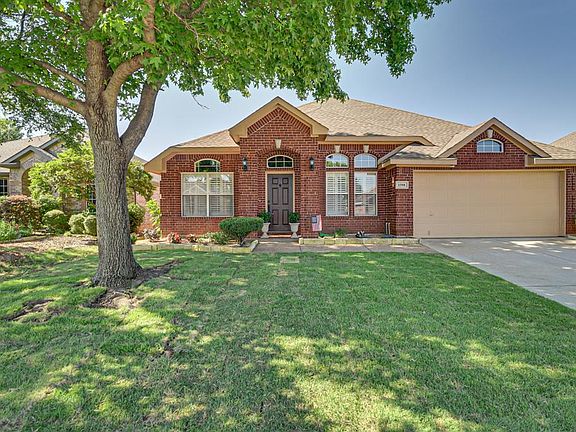 2nd image of 1598 Meadowview Dr
