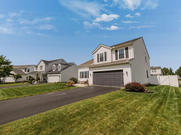 324 Masonglen Ct, Pataskala, OH 43062