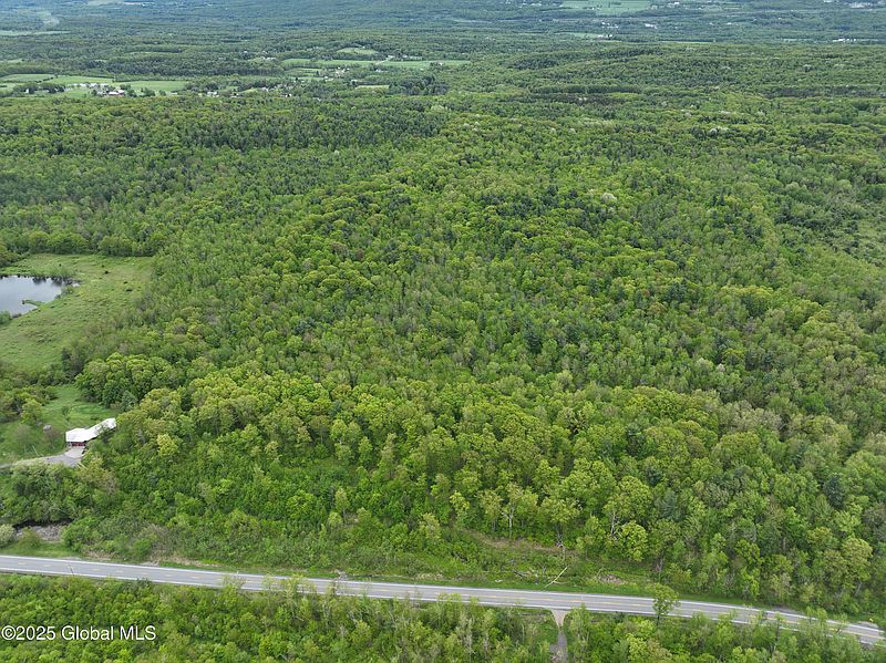 2nd image of L8.1 Mariaville Road