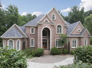 5922 Tarleton Dr, Oak Ridge, NC 27310