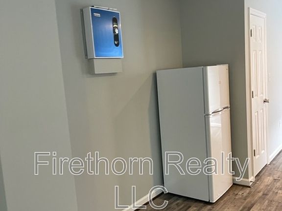 4th image of 2554 Mount Auburn St #B