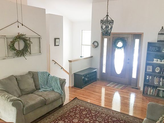 Upstairs Living Area