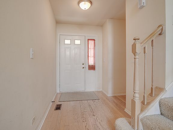 2nd image of 2854 Fremont Ct