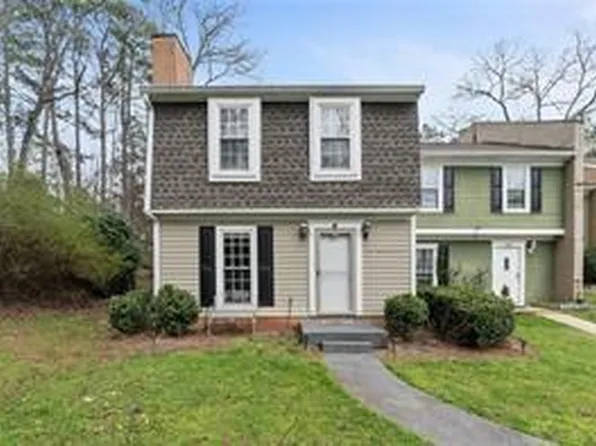 1085 New Haven Dr SW, Marietta, GA 30064