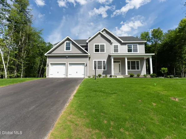 25 Appleton Street, Ballston Lake, NY 12019