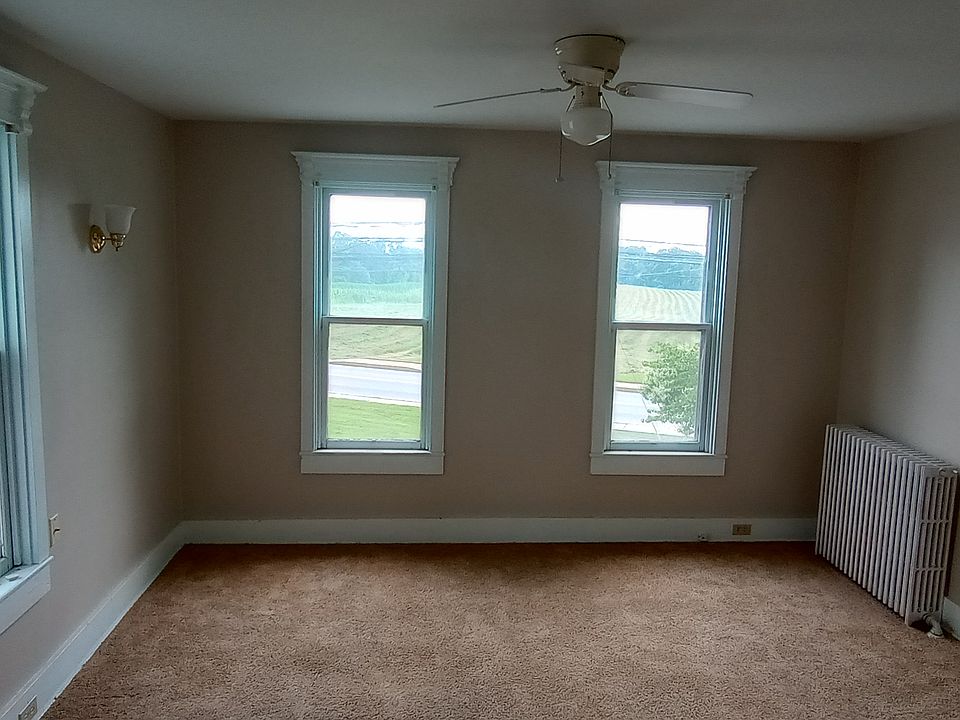 Front bedroom