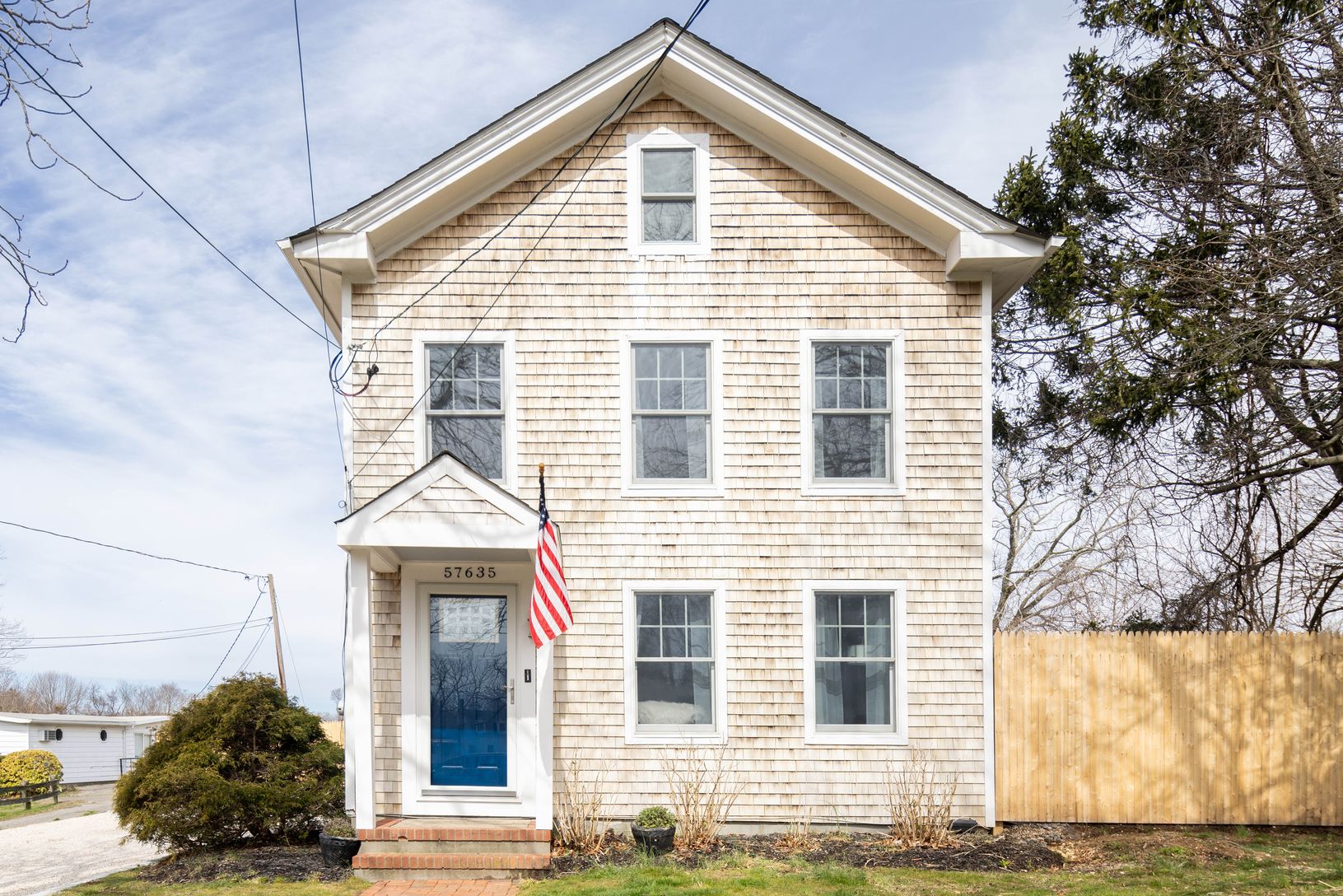  Front Exterior