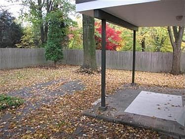 5th image of 7753 Blackford Dr
