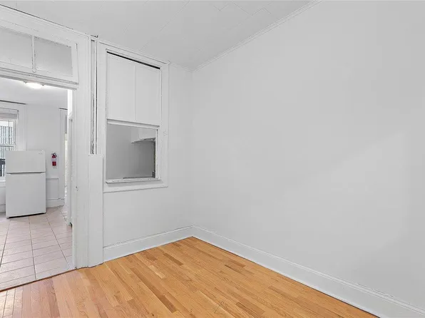 121 Washington Street image 11 of 11