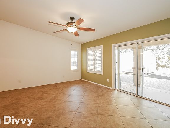 4th image of 1414 E Mayfield Dr