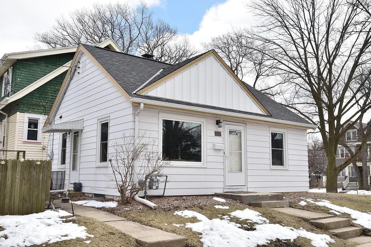 2110 North 69th STREET, Wauwatosa, WI 53213 Zillow