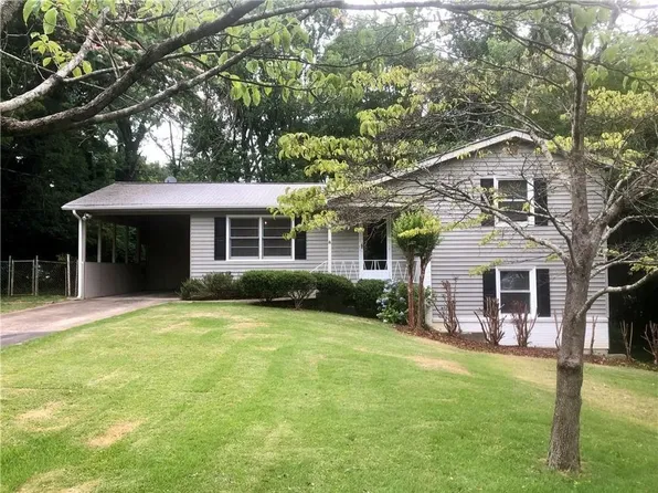 1887 Balmoral Rd SE, Smyrna, GA 30080