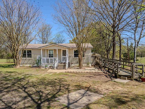 3rd image of 9064 County Road 2100 NE