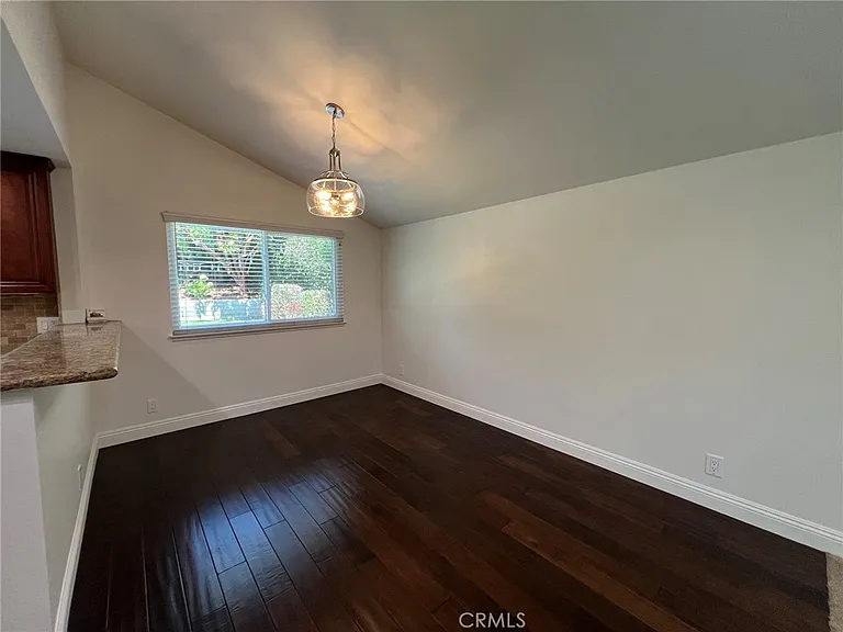 25281 Parthenon Ave — Photo 16