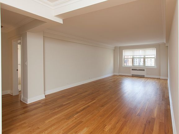 2nd image of 41 Park Ave APT 14H