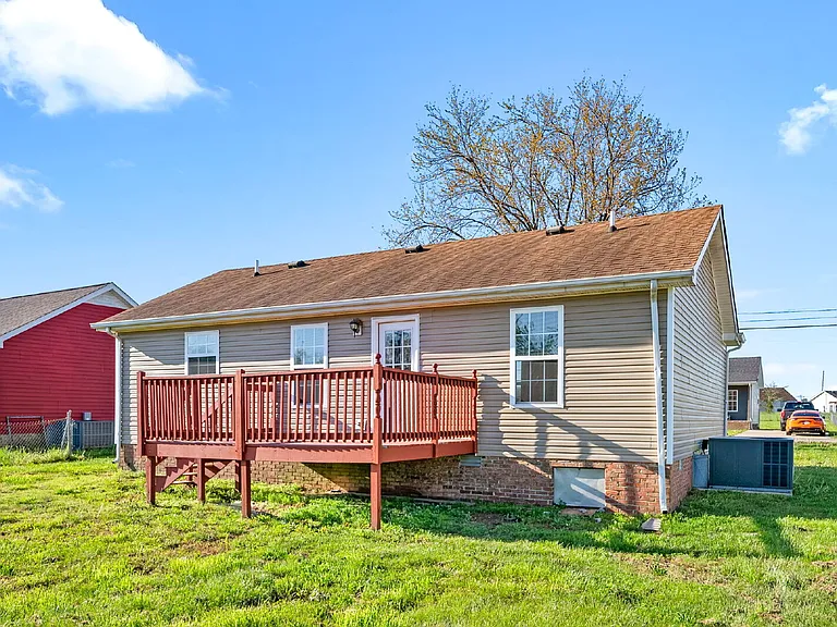 521 Gainey Dr — Photo 28