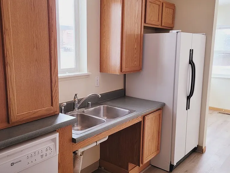 Oak Street Town Homes — Photo 12