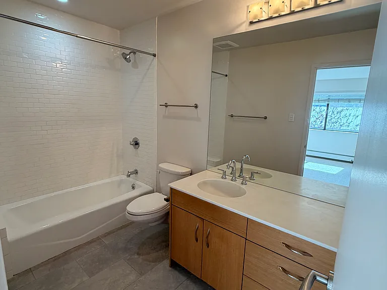 2423 Meadowlark Ln #8 — Photo 11