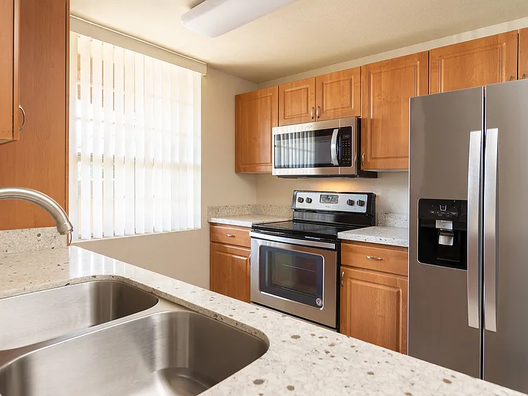 Barton Vineyard Apartments — Photo 27