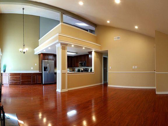 5th image of 2555 Pennington Ln
