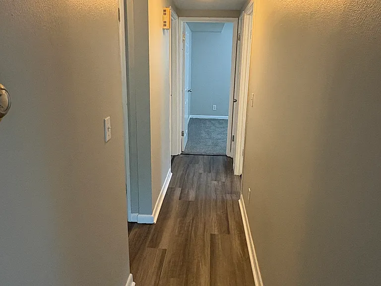 3409 N California Ave — Photo 12