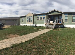 11857 27th St SW, Dickinson, ND 58601