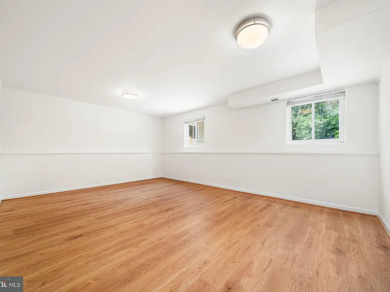 5313 Taney Ave — Photo 16