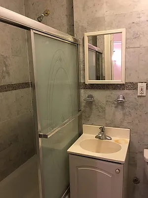 Rented by Ready Group | media 9