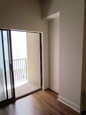 Rented by Mirador Real Estate | media 15