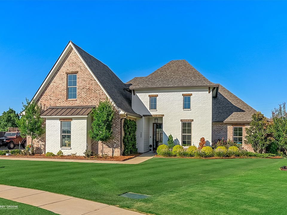 1st image of 349 Newport Ln